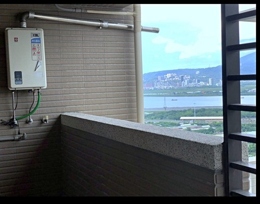 兩房/超大陽台/廚房/車位(短期另議) - Image 2