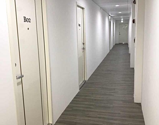 內湖乾淨套房採光好空間寬敞交通方便有對外窗 - Image 1