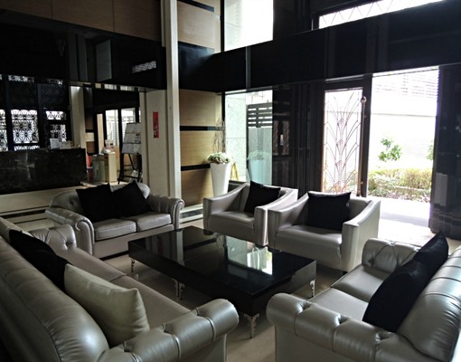 三面採光~獨洗獨曬~近逢甲~新光三越 - Image 7