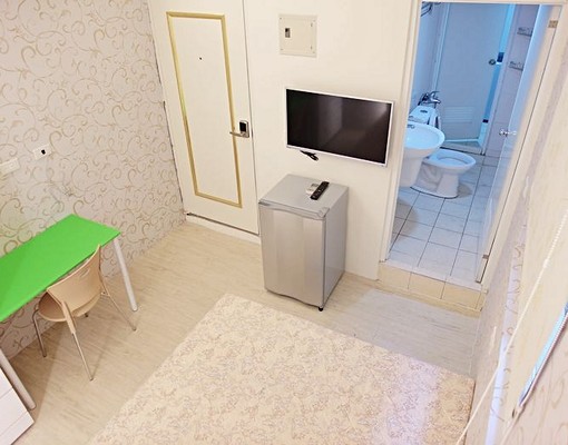 中國醫可貓~時尚裝潢~獨洗採光陽台~便宜超值 - Image 3