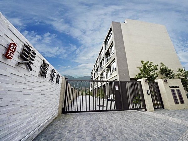 美濃花賞水岸大宅