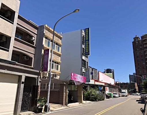 近自強北路、喜來登、高鐵車站 - Image 2