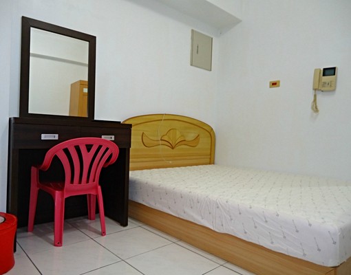 電梯精緻高尚套房增加裝化妝桌及液晶電視 - 591租屋網 - Image 2