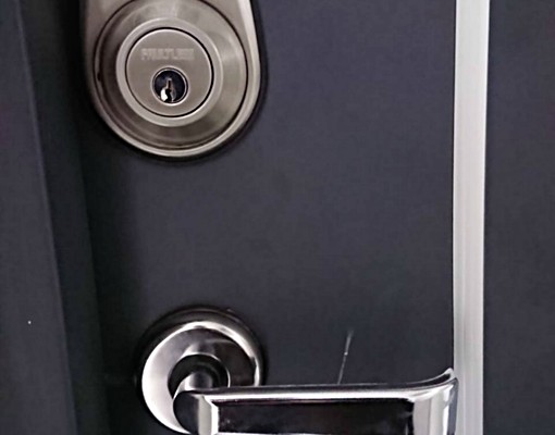 【近海山捷運站】→採光好,有獨立洗衣機! - Image 13