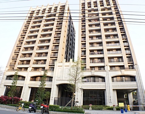 可租補✅大同路立信鼎峰三房平車簡配🏡永慶小飛 - Image 1