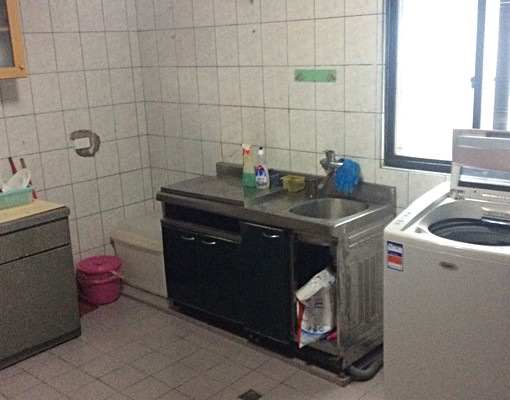透天厝近宜蘭大學可短期租屋仲介勿擾 - Image 2