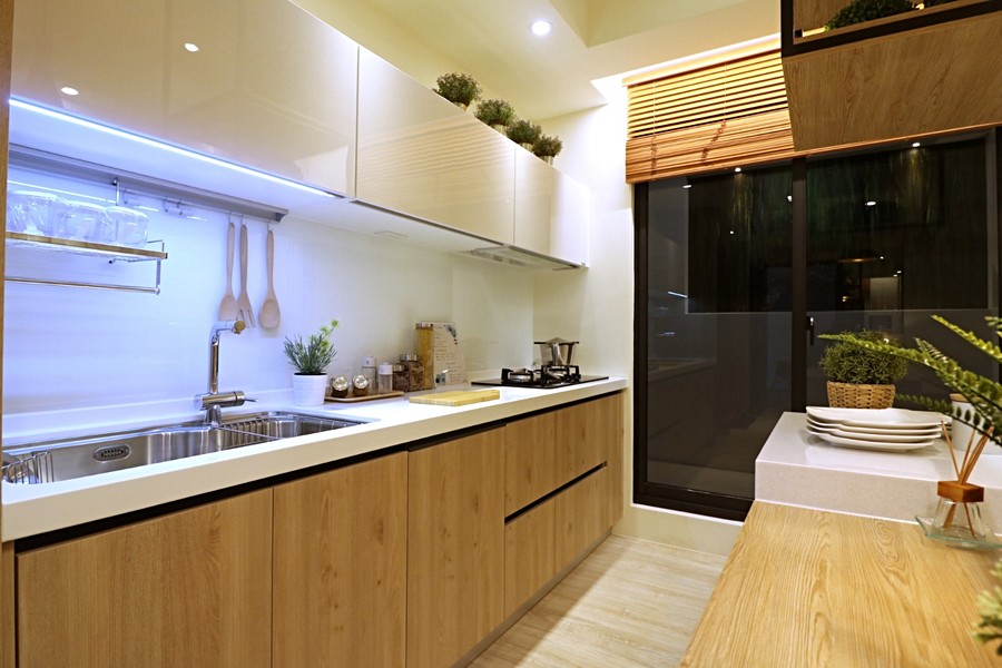 大雅廚具加下櫃式木紋貼皮