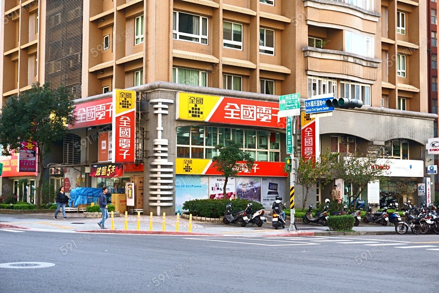 鑽石双星環境圖