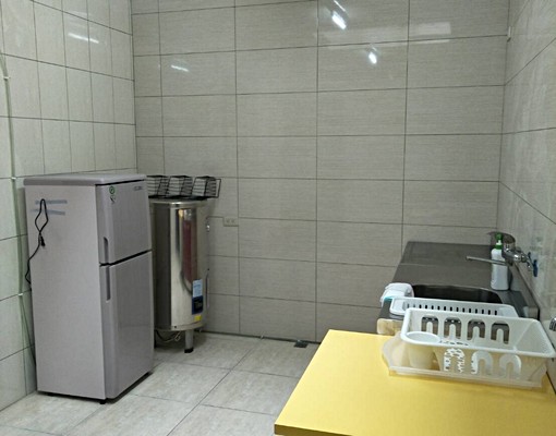 優質~冷氣及家具、獨立電表、近虎科大 - Image 7