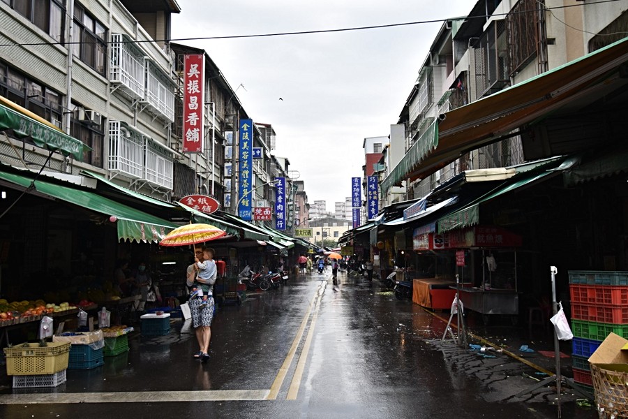 收攤的水湳市場