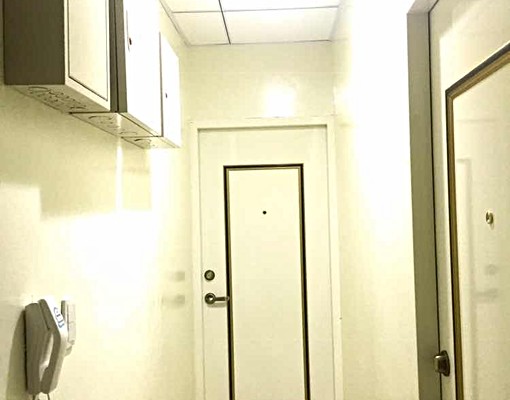 板橋捷運/高鐵/台鐵套房/乾濕分離/附網路第四台 - Image 1