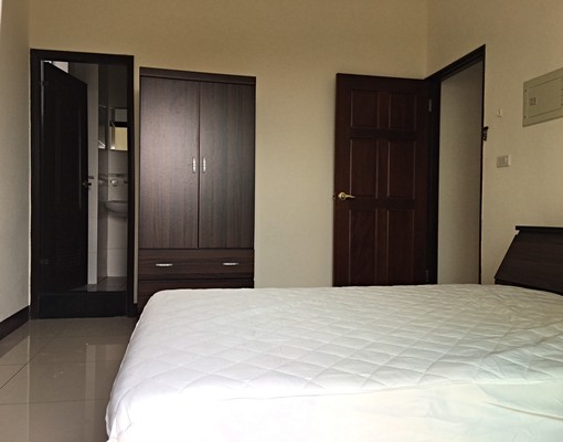 南科人。陽台獨立套房。乾淨舒適 - Image 2