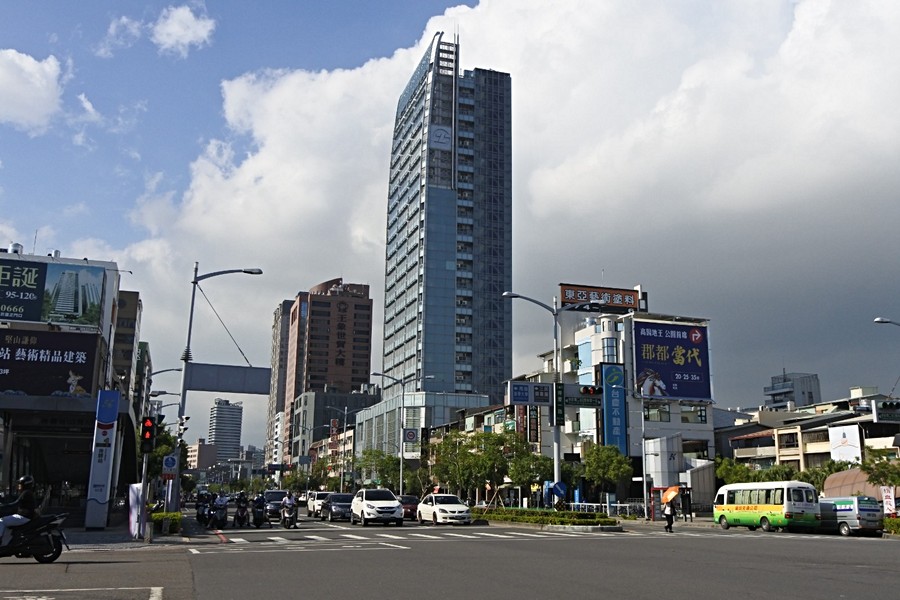博愛路
