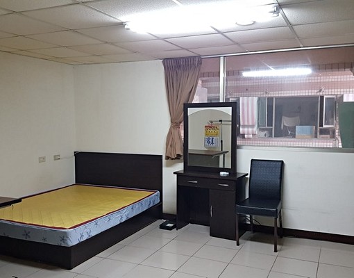 《豐原》台水台電收費網路陽台套房6500 - Image 13