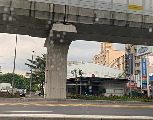 思源路復興路車位 - Image 1