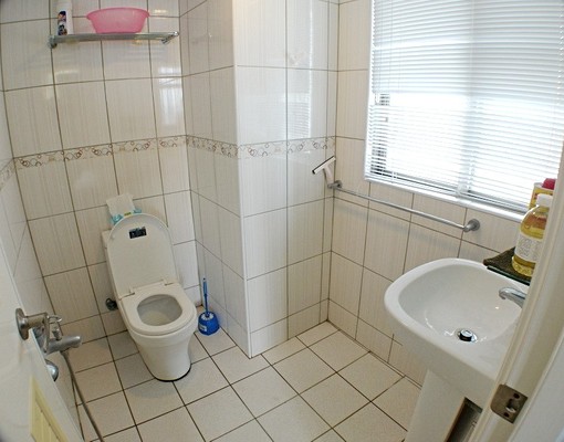 陽台獨洗★可租補★100m獨立網★衛浴窗 - Image 2