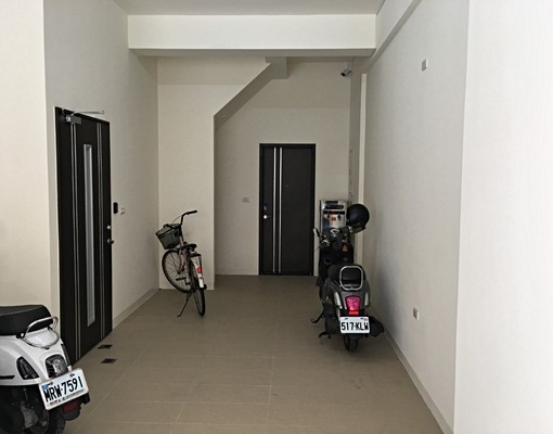 新市富林路丟垃圾、南科旁、生活機能佳 - Image 5