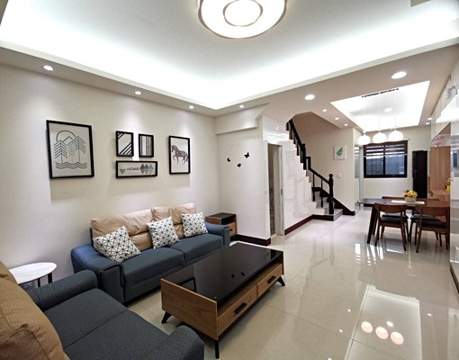 西屯沙鹿龍井烏日彰化/一卡皮箱即可入住 - Image 1