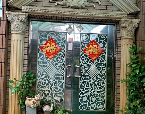 漂亮大樓整層出租或學生合租 - Image 1