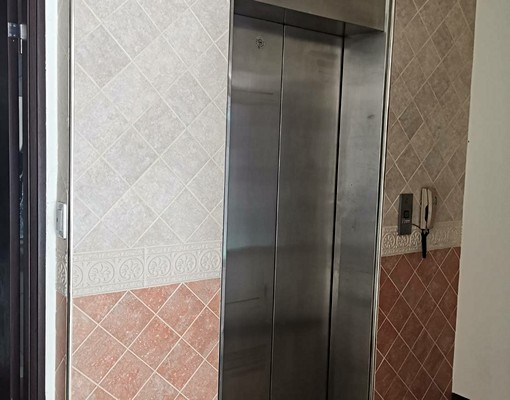 電梯套房出租(近正修磁卡門禁管制 - Image 1