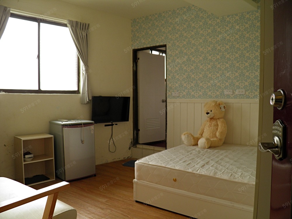 冰箱32吋液晶電視皆有