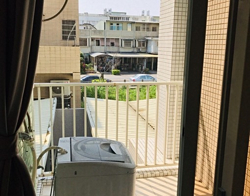 宜蘭轉運站獨立陽台極新套房 - Image 3