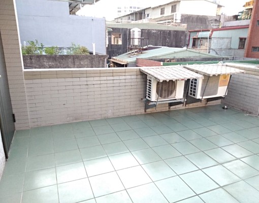 免費三民路二段3樓302套房9坪11000 - Image 14