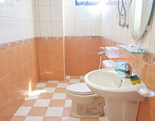 豪宅特區@慢活星巴克小豪宅@雙租補 - Image 4