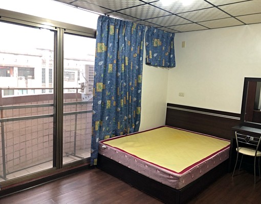 玉山路套房出租3至5坪 - Image 3