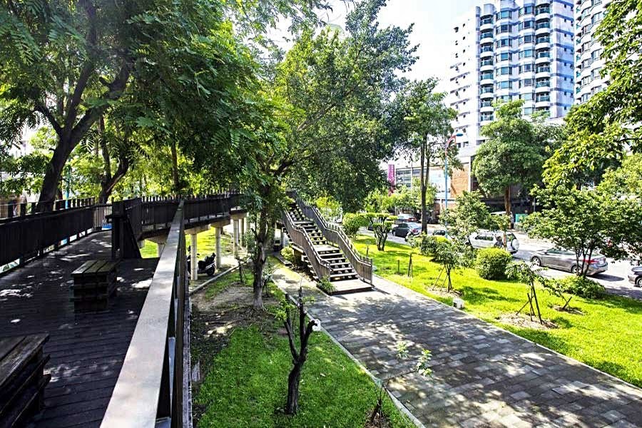 興進綠園道散步好舒服