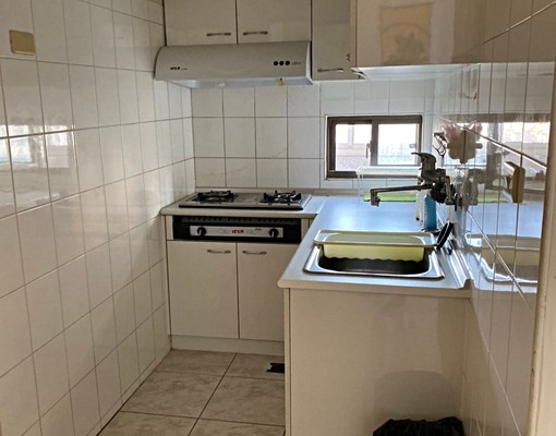 上安學區，漂亮採光樓中樓附車位，含管理費 - Image 3