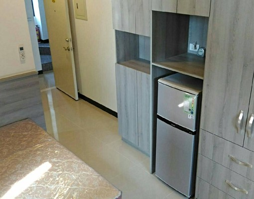 五星級套房家樂福商圈中科園區交通便利 - Image 1