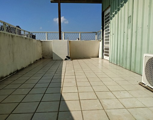 精美裝修露臺戶 - Image 9