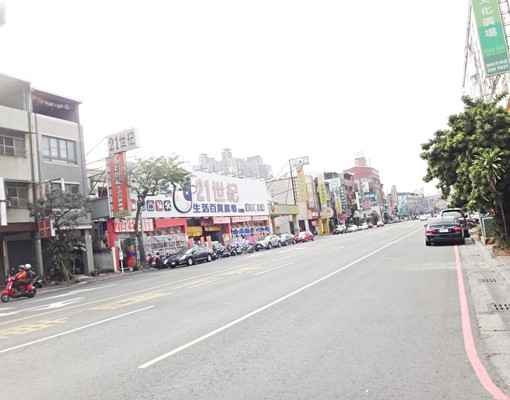 文藻學區典雅漂亮套房(有陽台) - Image 14