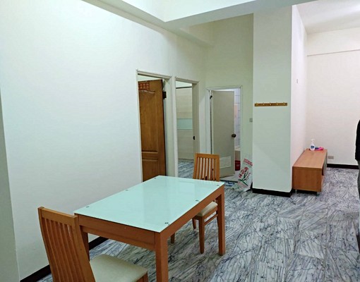 一樓3房車1.2萬可租補0933-764582 - Image 11