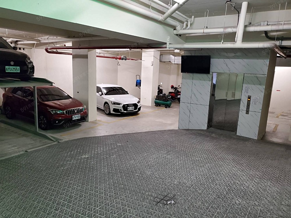 設地下停汽機車場