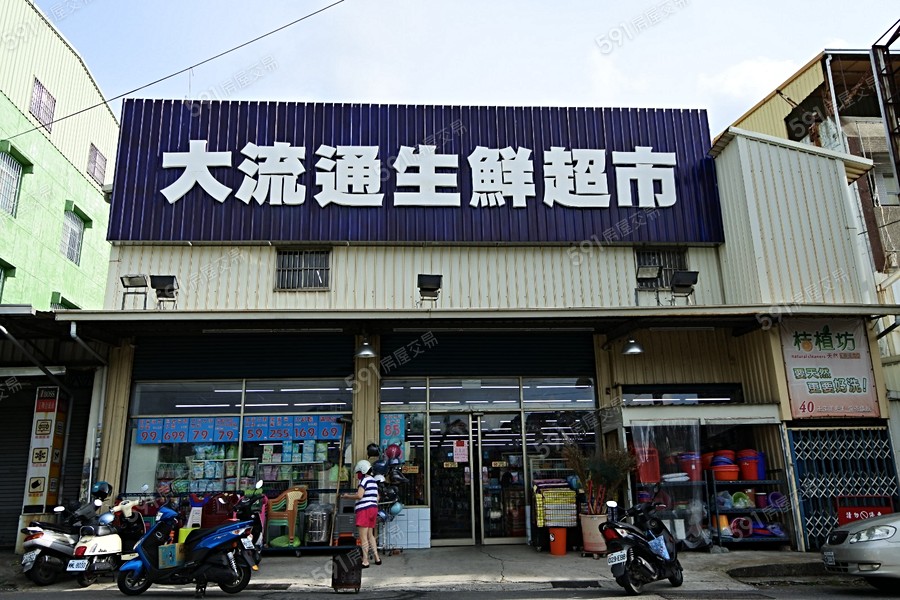 國鎮帝堡環境圖