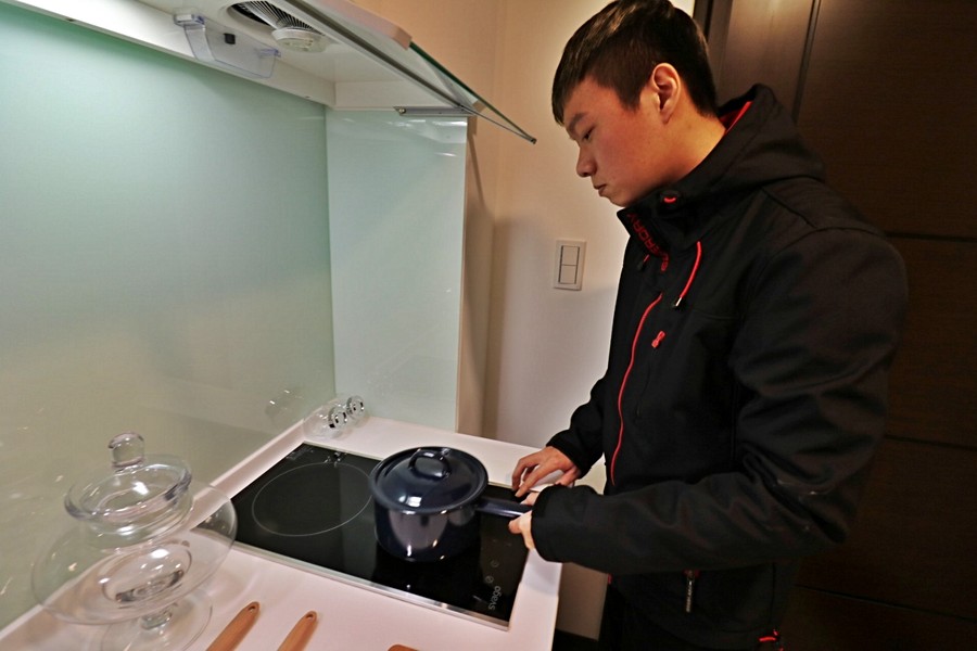 身為好男友就是要下麵給女友吃