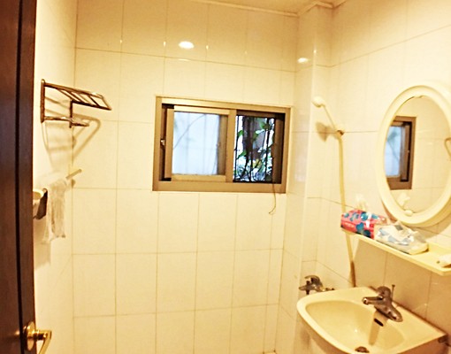 太原火車站太原路旁近三房透天有車庫最多可停雙車 - Image 10