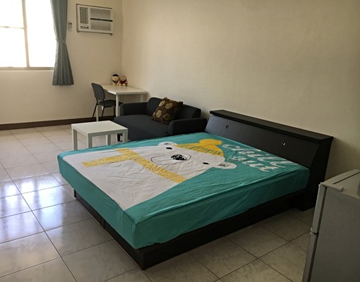 捷運鳳山西站、超大套房、近衛武營、採光好 - Image 1