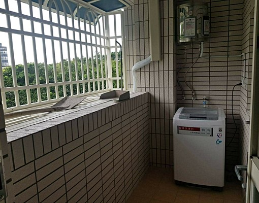 全新落成全新裝璜亞東捷運裝璜精緻兩房 - Image 5