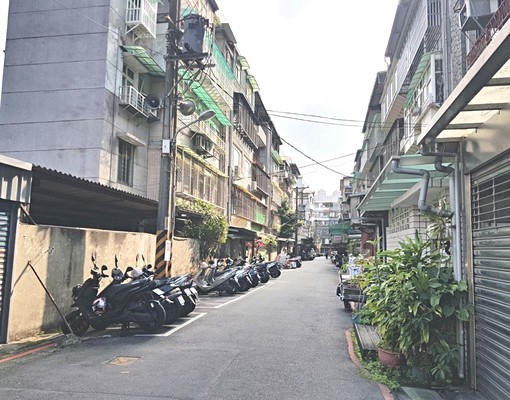 可租屋補助.家具家電齊全.公園綠蔭採光通風棒.獨立洗衣機 - Image 11