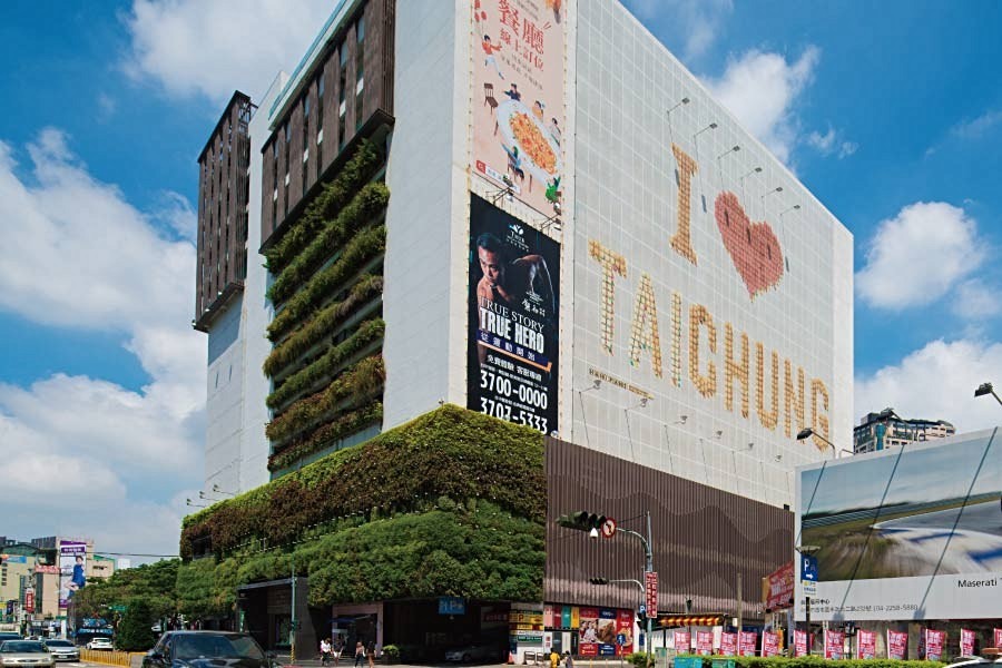 台中文青密度最高的百貨公司,勤美誠品。