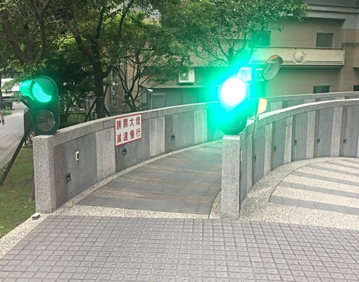 含家具家電二房出租(可租補遷戶籍) - Image 2