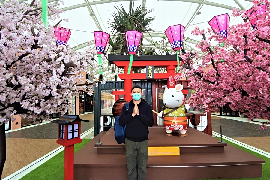 疫情期間以此代替握手