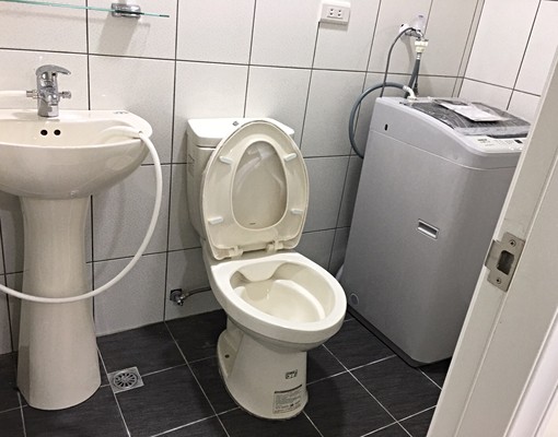 三重國小捷運站全新獨幢套房 - Image 3