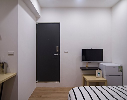 可租補江翠捷運3分鐘台電計價專人垃圾代收 - Image 4