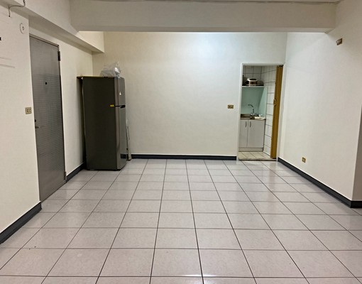 明亮採光_格局方正_近國小_樓下即有超商 - Image 3