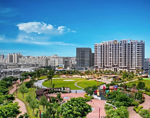 向陽公園第一排可社會住宅補助三面採光 - Image 1