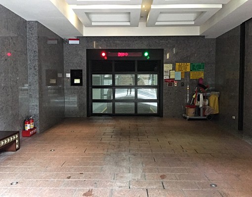 善導寺站轎車車位最後一個稀有釋出便宜出租 - Image 4